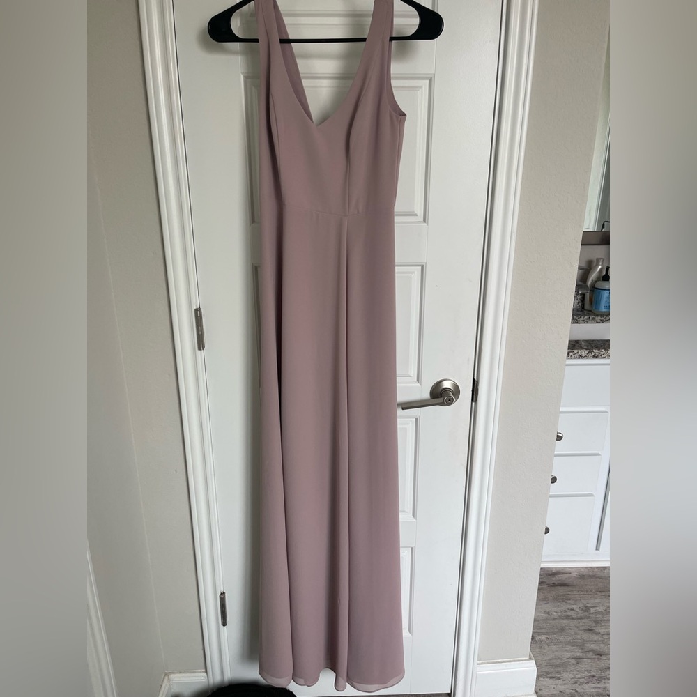 Elegant Mauve Sleeveless Maxi Dress